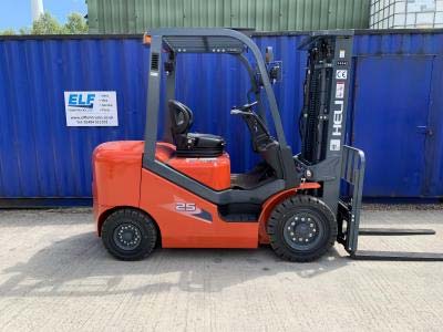 diesel forktruck 2