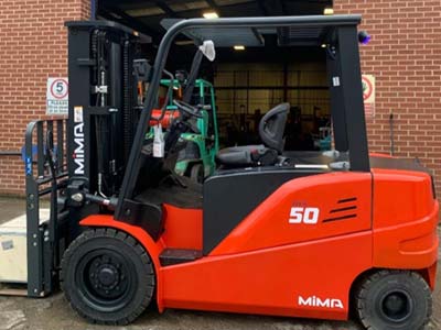 electric forktruck 3