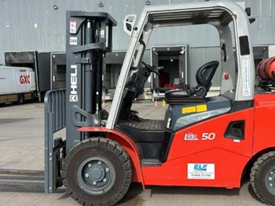 gas forktruck 6