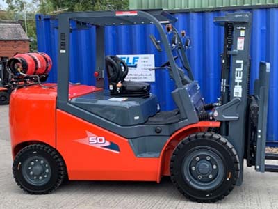 gas forktruck 7