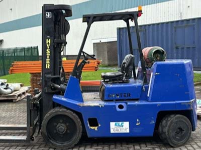 gas forktruck 9